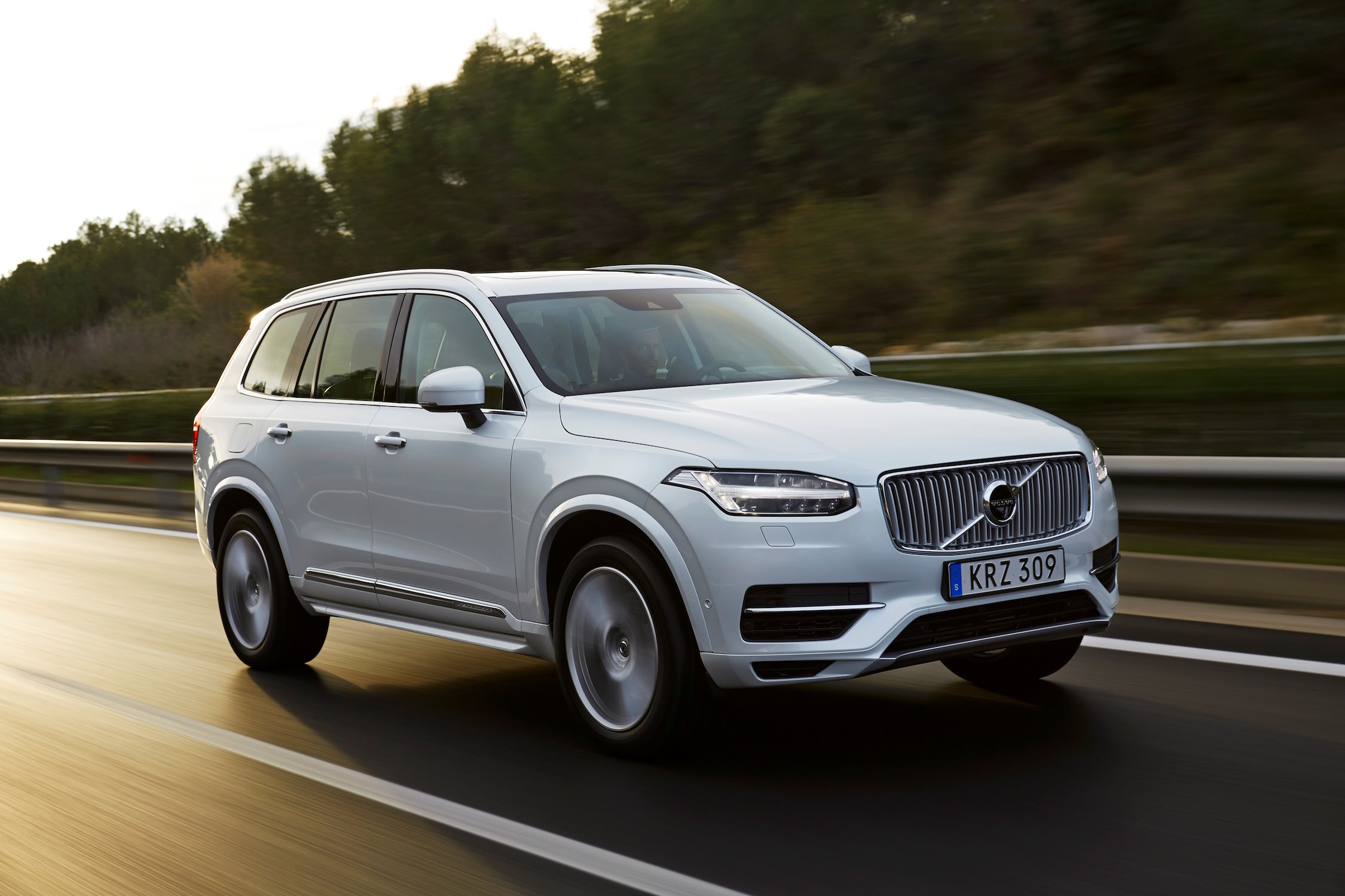 Volvo XC90 hybrid