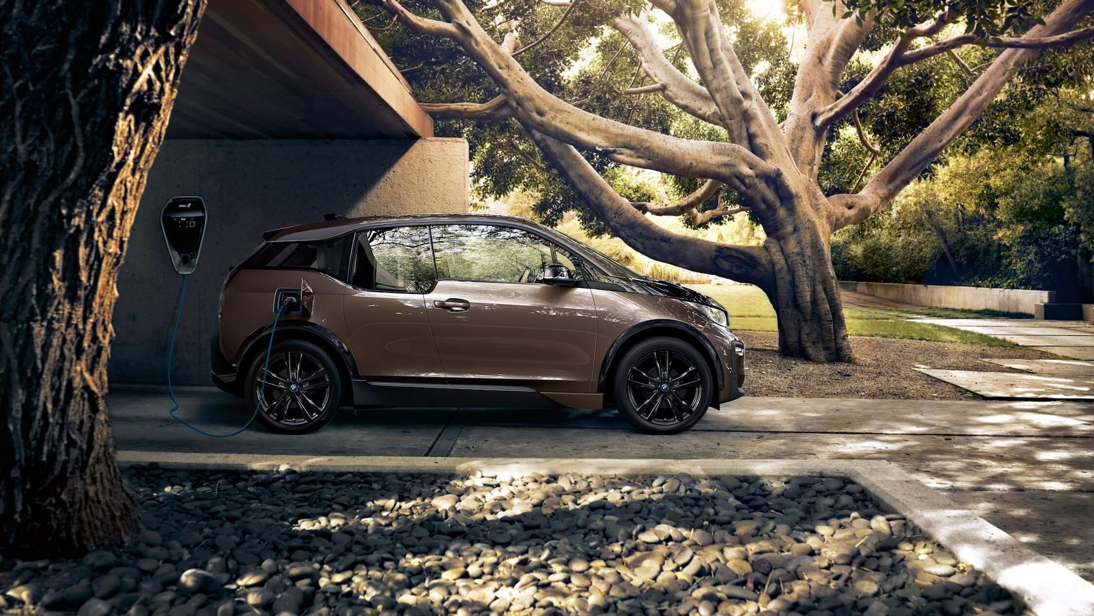 BMW i3 opladen