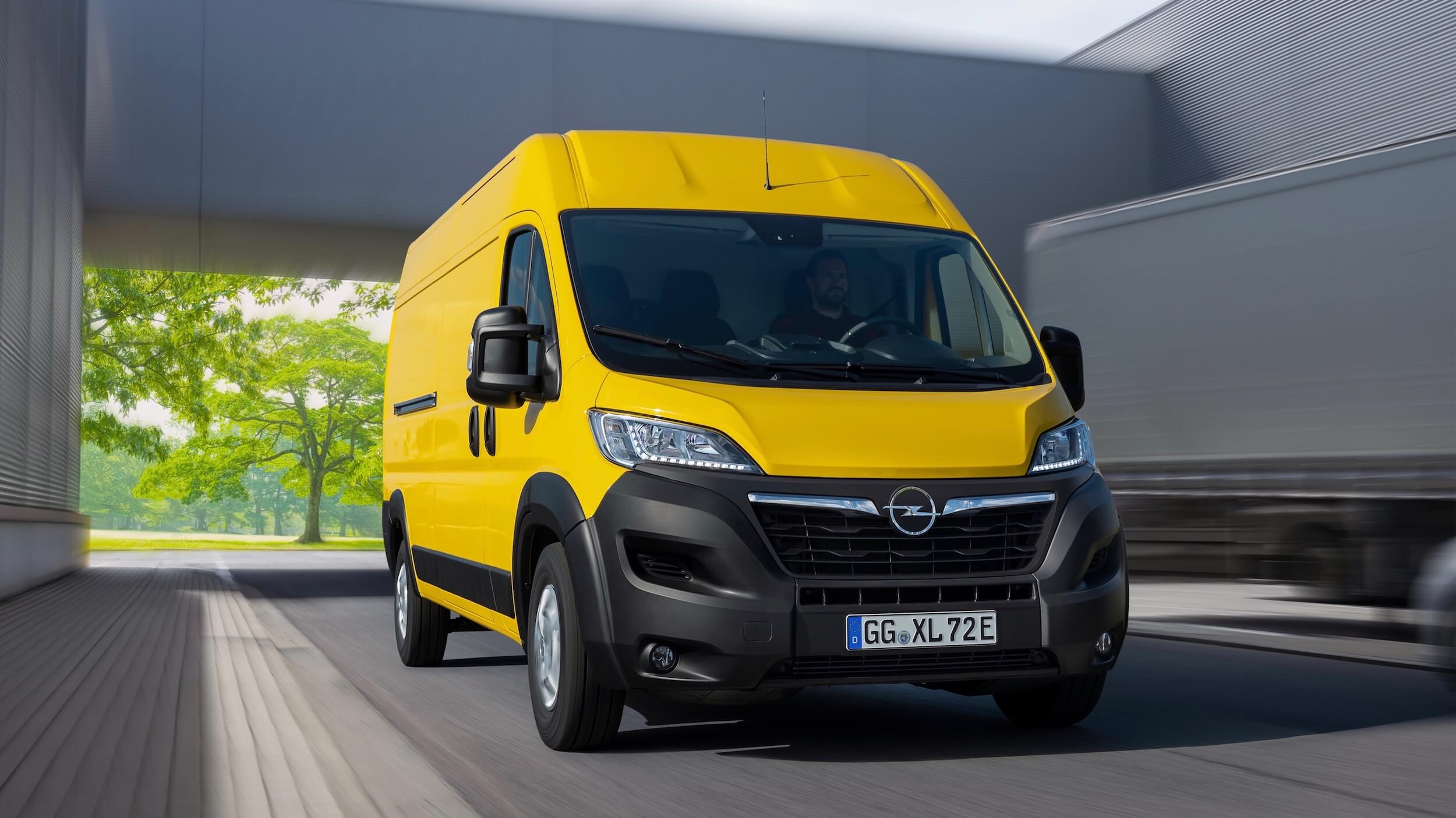 Opel Movano e 1