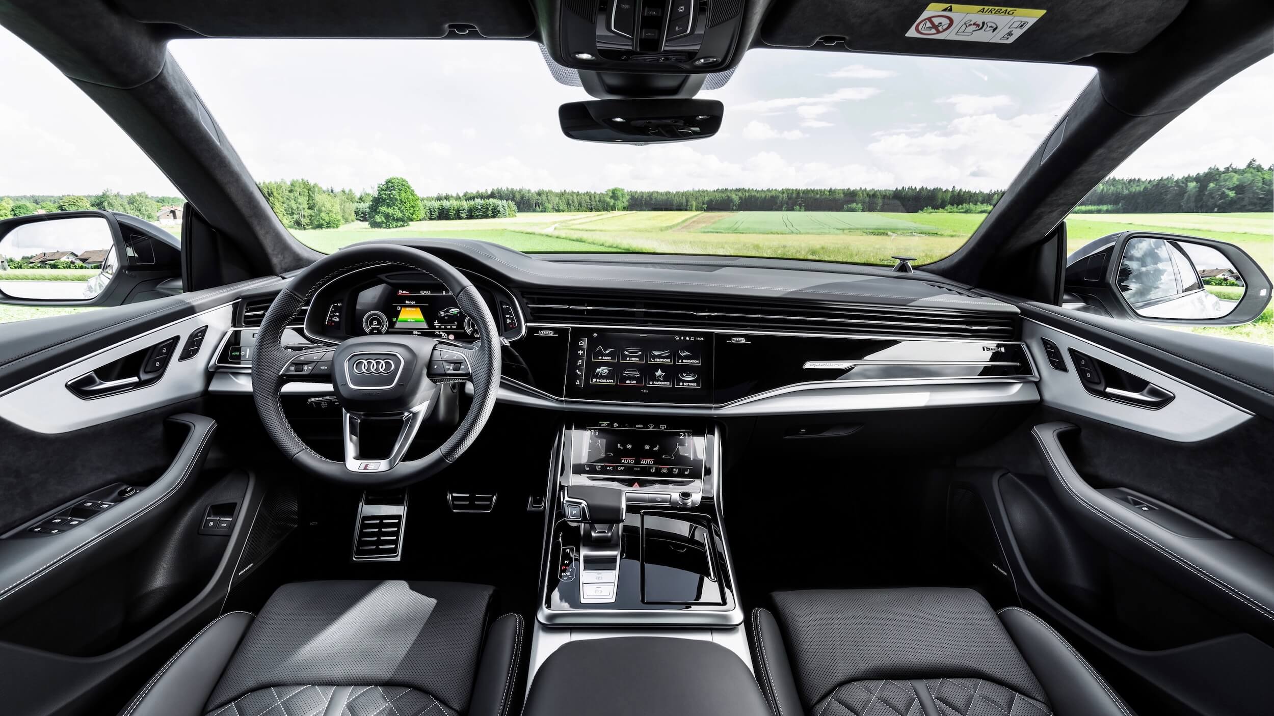 Audi Q8 PHEV 3