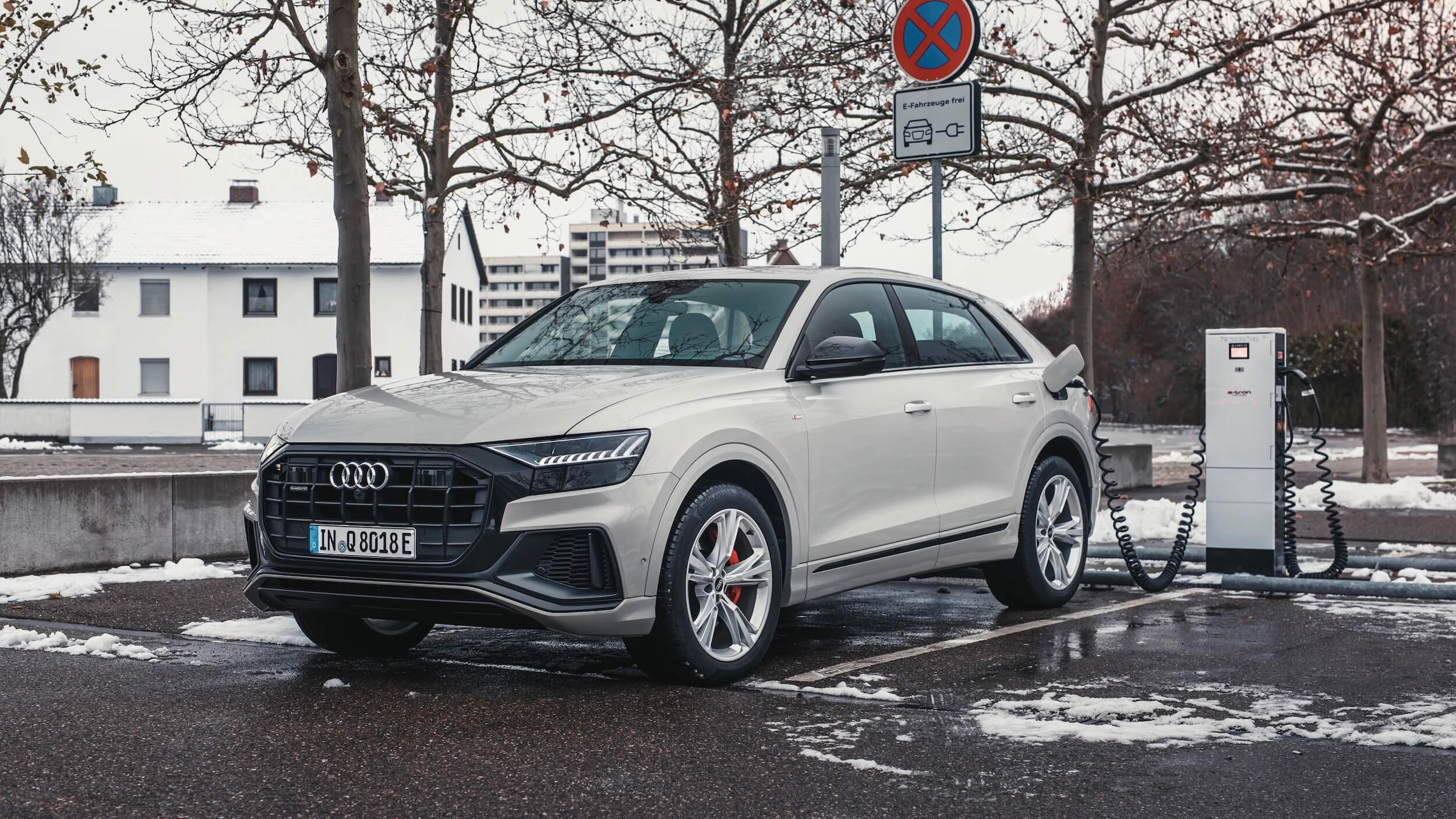 Audi Q8 TFSI e 14