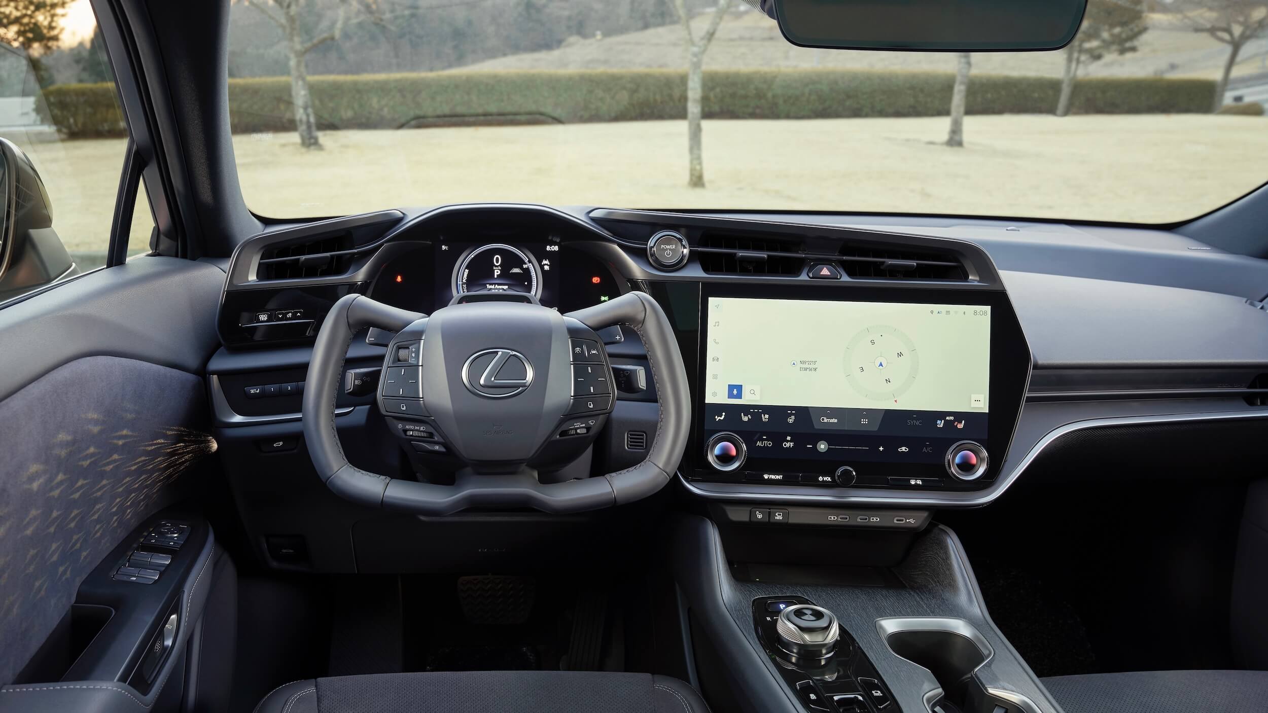 Lexus RZ 450e 7