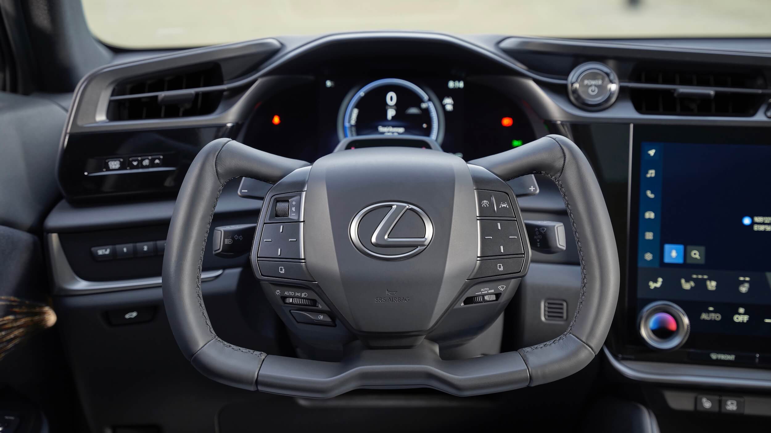 Lexus RZ 450e 8